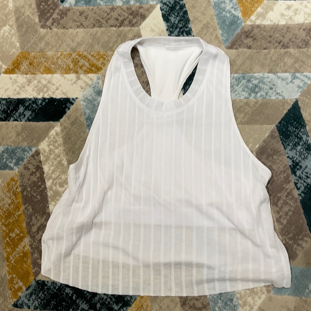 Alo shirt